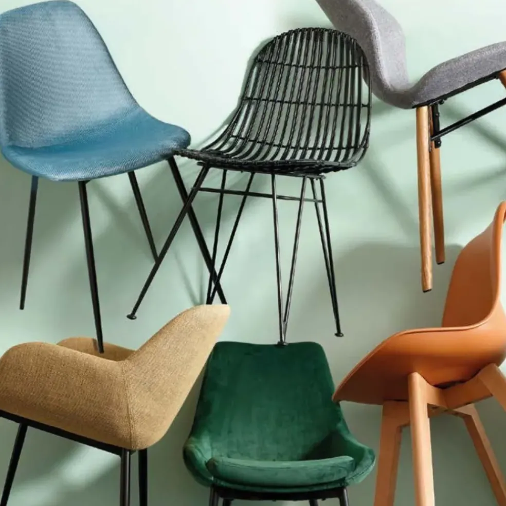 Chaise en rotin naturel et metal noir - KUBU