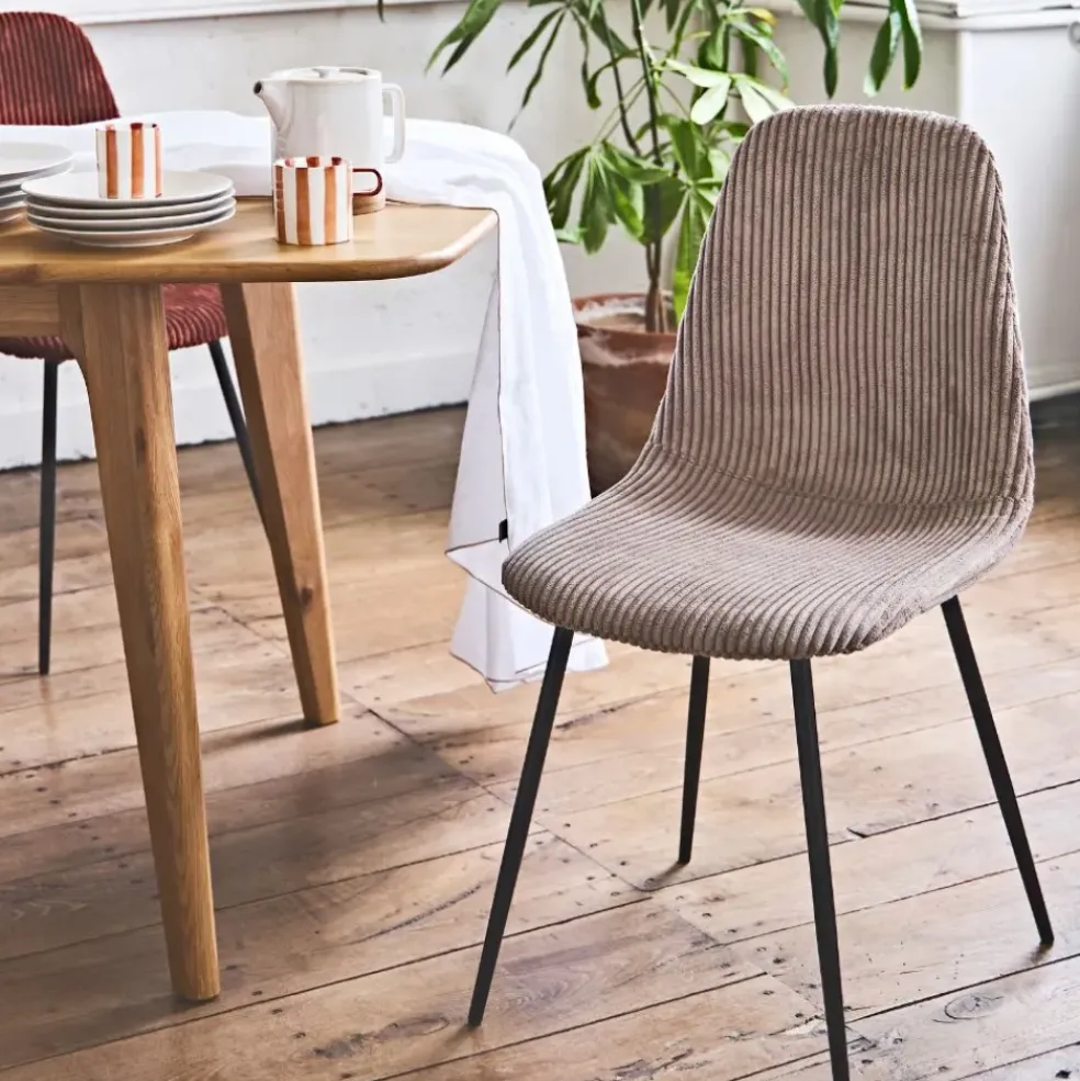 Chaise salle à manger en velours côtelé taupe - Scarlett